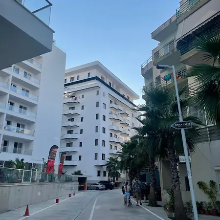 Apartment Red *